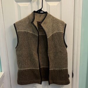 Women’s Vintage 100% Wool Vest, size S